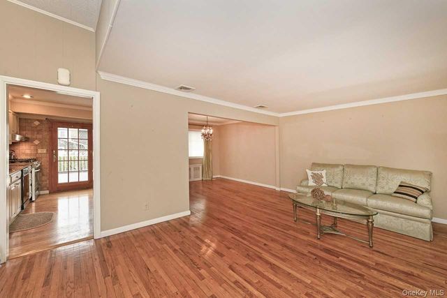 104 Charles Street, Massapequa, NY 11758