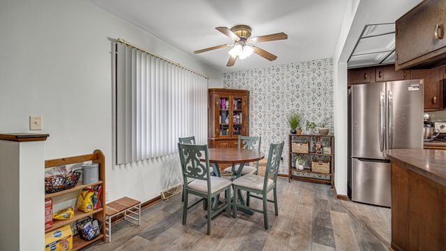 1601 Earthstone Drive 17, Valparaiso, IN 46383