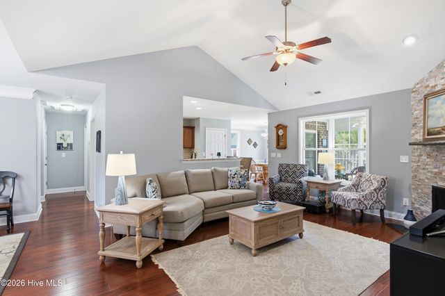 1053 Lanterns Lane, Leland, NC 28451