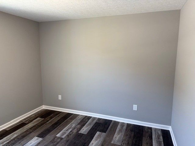 146 Hesselly Rd, Decherd, TN 37324