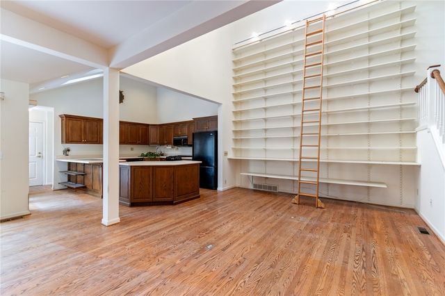 1490 East Avenue, Rochester, NY 14610