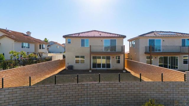 11305 Caminito Rodar, San Diego, CA 92126