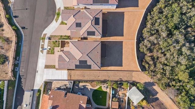 11305 Caminito Rodar, San Diego, CA 92126