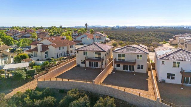 11305 Caminito Rodar, San Diego, CA 92126