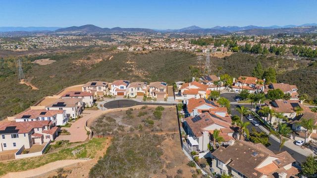 11305 Caminito Rodar, San Diego, CA 92126