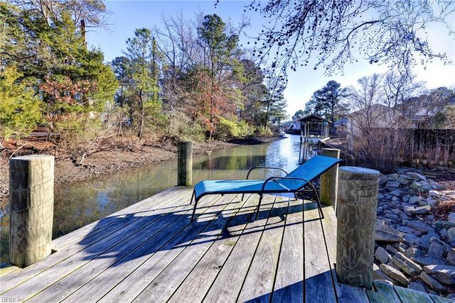 105 Glenn CV, Seaford, VA 23696