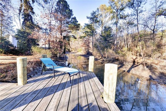 105 Glenn CV, Seaford, VA 23696