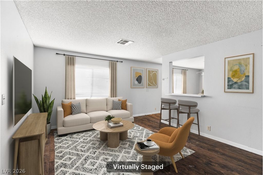 5191 Pioneer Avenue 204, Las Vegas, NV 89146