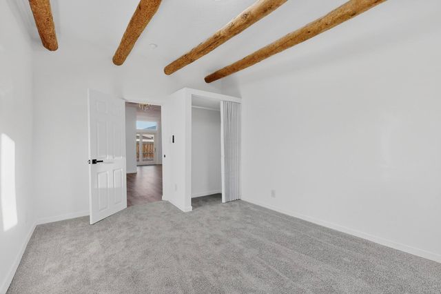 1022 Camino Del Bosque, Bernalillo, NM 87004