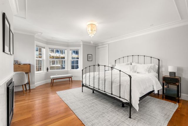 11 Hilliard 1, Cambridge, MA 02138