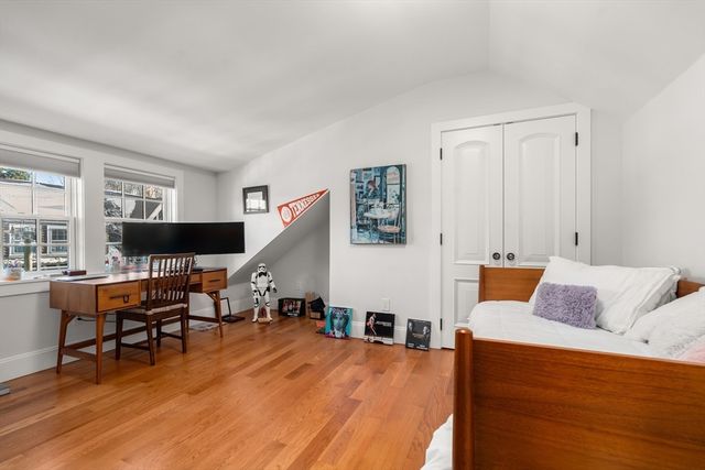 11 Hilliard 1, Cambridge, MA 02138