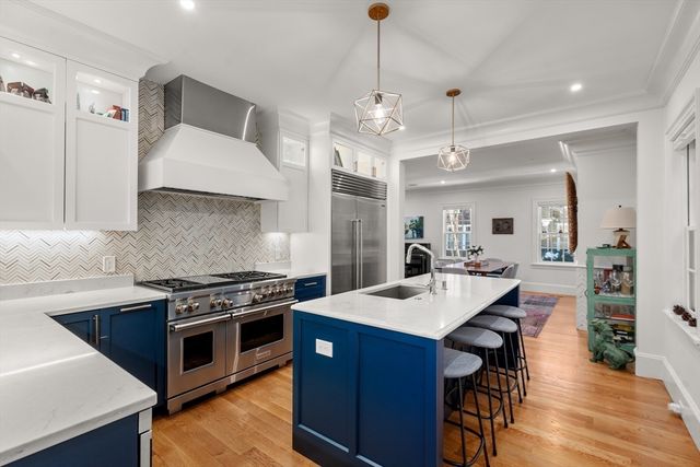 11 Hilliard 1, Cambridge, MA 02138