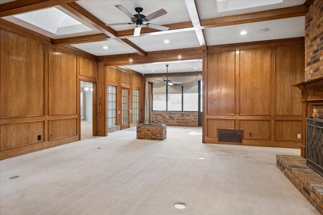 2010 Oak Trail Drive, Rowlett, TX 75088