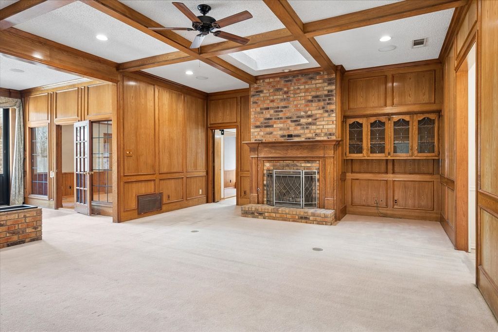 2010 Oak Trail Drive, Rowlett, TX 75088