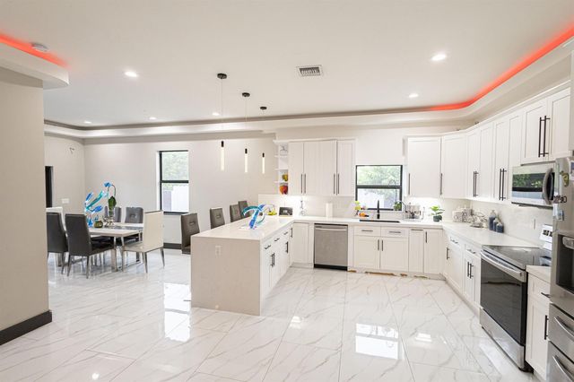 725 Mercury Street Street, West Palm Beach, FL 33406