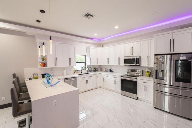 725 Mercury Street Street, West Palm Beach, FL 33406
