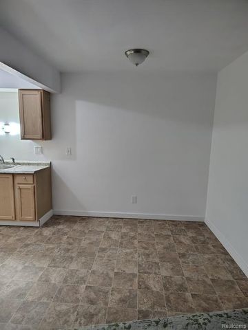 10101 Cadieux Road, Detroit, MI 48224