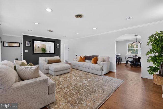 2901 FRANCIS DR, Frederick, MD 21704