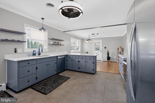2901 FRANCIS DR, Frederick, MD 21704