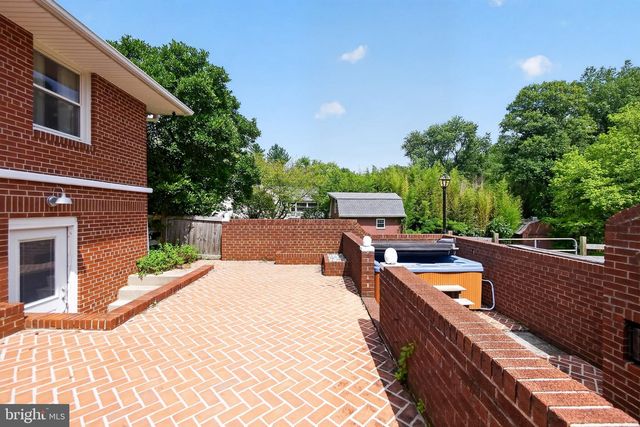 2901 FRANCIS DR, Frederick, MD 21704