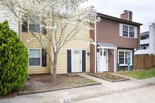 1312 River Birch RN S, Chesapeake, VA 23320