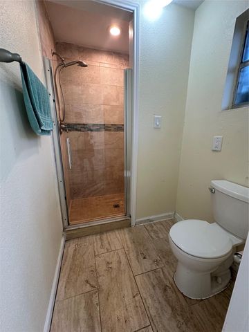 132 Otter Trail, Lake Jackson, TX 77566