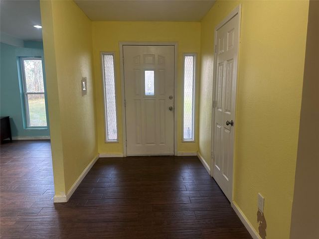 132 Otter Trail, Lake Jackson, TX 77566