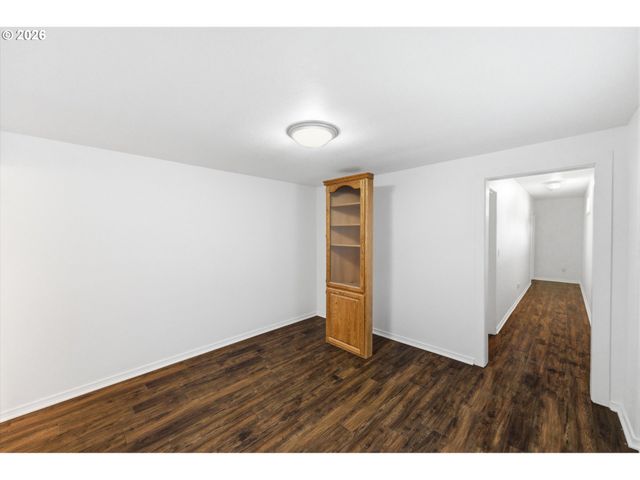 16933 Se LAUGARDIA Way, Milwaukie, OR 97267