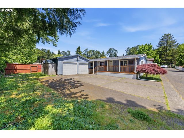 16933 Se LAUGARDIA Way, Milwaukie, OR 97267