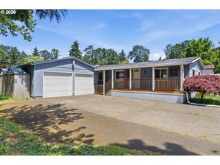 16933 Se LAUGARDIA Way, Milwaukie, OR 97267