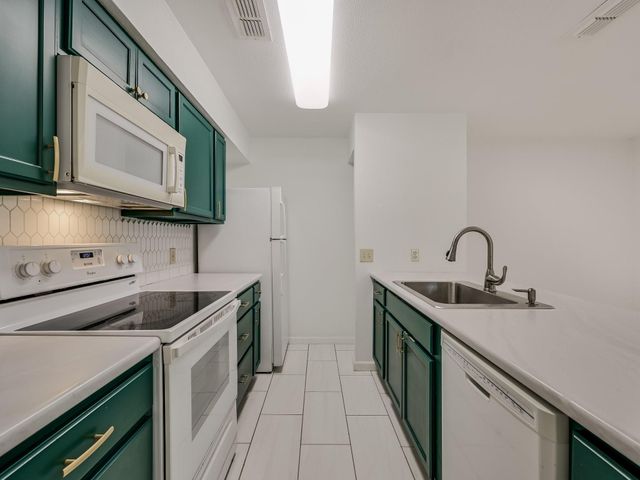 10616 Mellow MEADOWS MDWS 12C, Austin, TX 78750