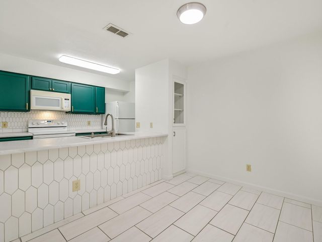 10616 Mellow MEADOWS MDWS 12C, Austin, TX 78750