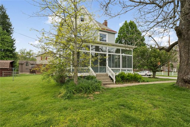 46 Elwyn Ave, Collier Twp, PA 15106