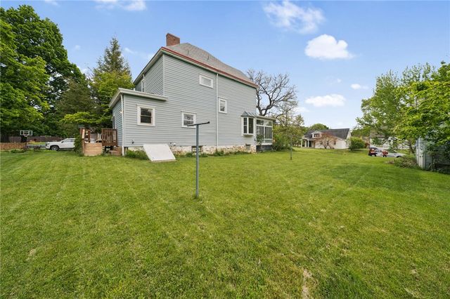 46 Elwyn Ave, Collier Twp, PA 15106