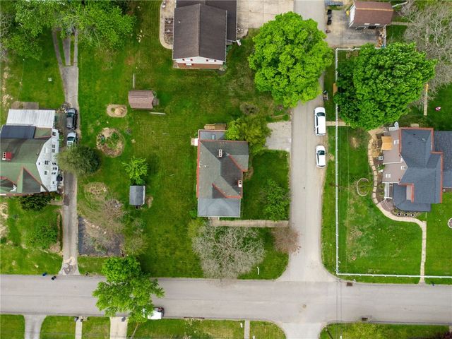 46 Elwyn Ave, Collier Twp, PA 15106