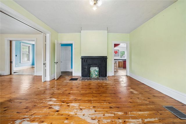 46 Elwyn Ave, Collier Twp, PA 15106