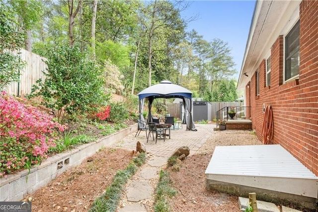 1019 Greenbriar Circle, Decatur, GA 30033