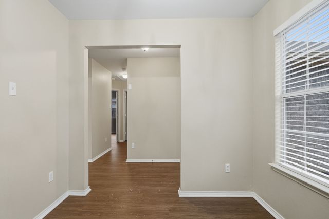 5589 Hunters Bend Lane, Dallas, TX 75249