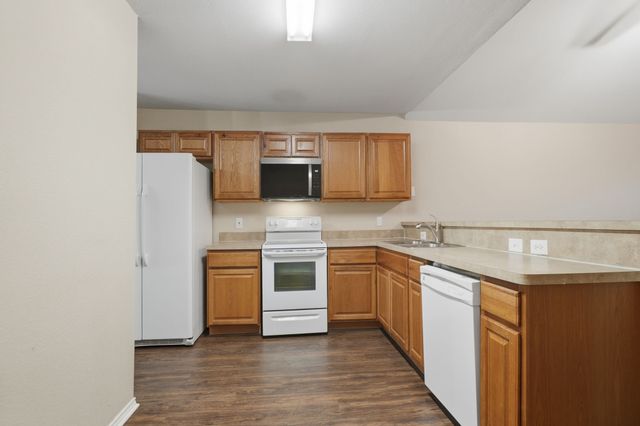 5589 Hunters Bend Lane, Dallas, TX 75249