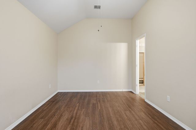 5589 Hunters Bend Lane, Dallas, TX 75249