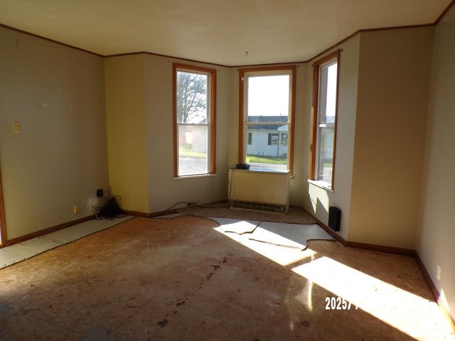 7879 N Co Rd 475 E Road, Orleans, IN 47452