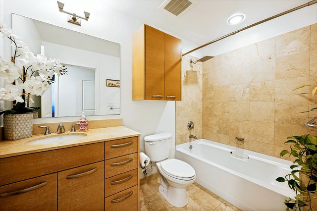 1200 Main Street 2402, Dallas, TX 75202