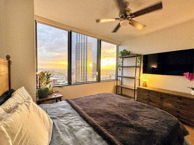 1200 Main Street 2402, Dallas, TX 75202