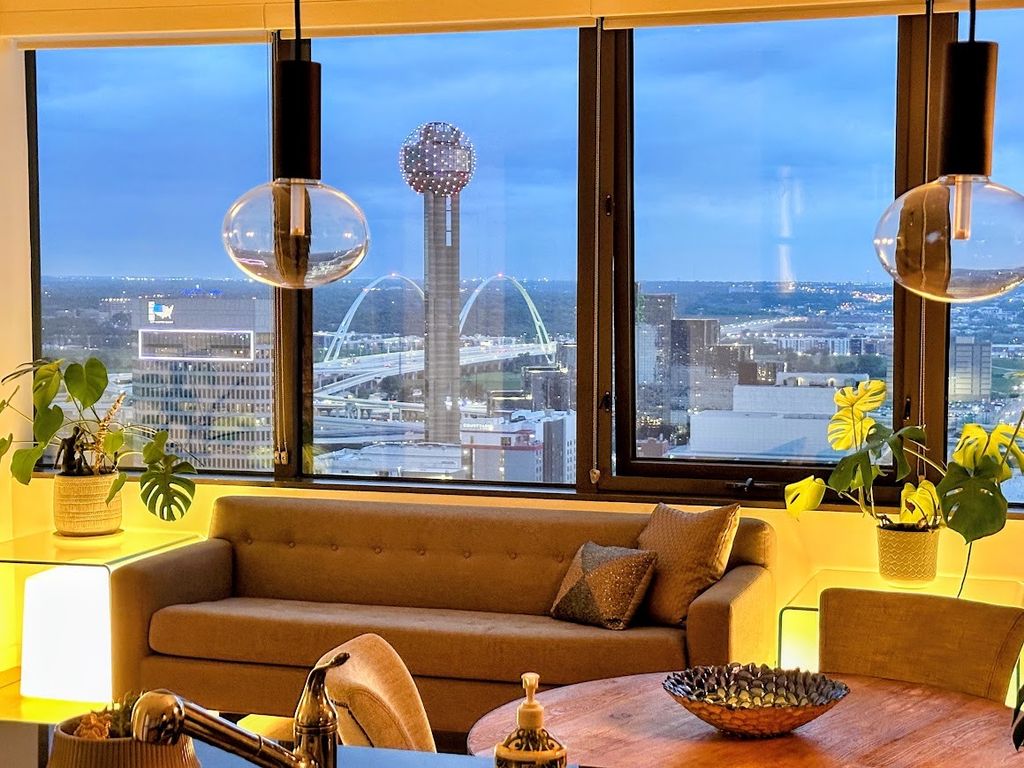 1200 Main Street 2402, Dallas, TX 75202
