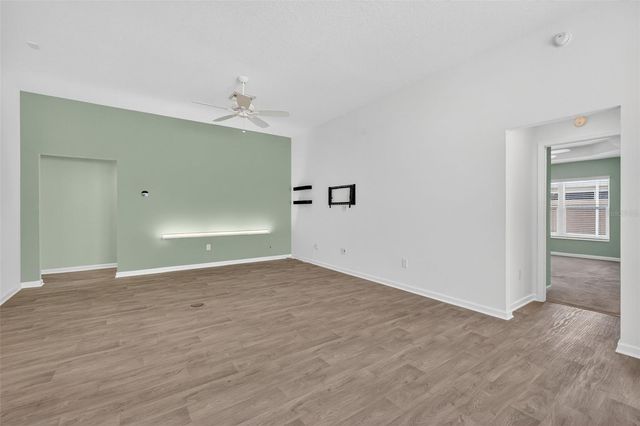 5548 MILLICAN AVENUE, The Villages, FL 32163