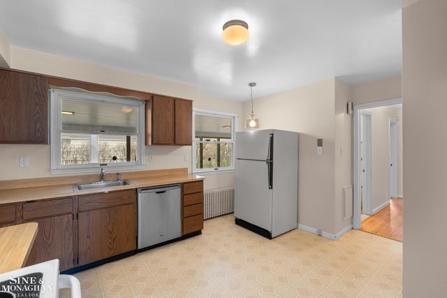 16240 Amherst Avenue, Beverly Hills, MI 48025