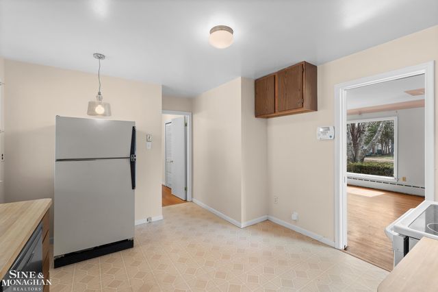 16240 Amherst Avenue, Beverly Hills, MI 48025