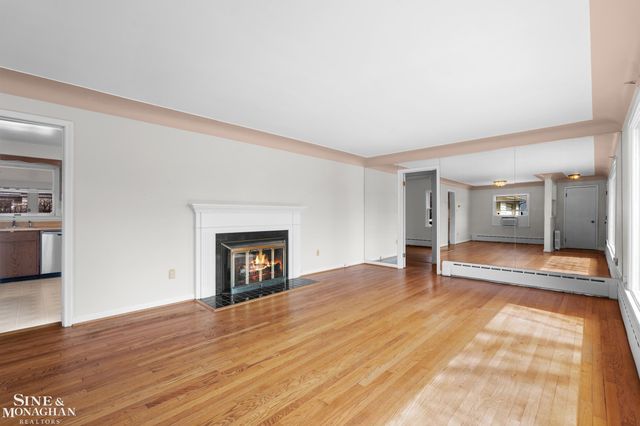 16240 Amherst Avenue, Beverly Hills, MI 48025