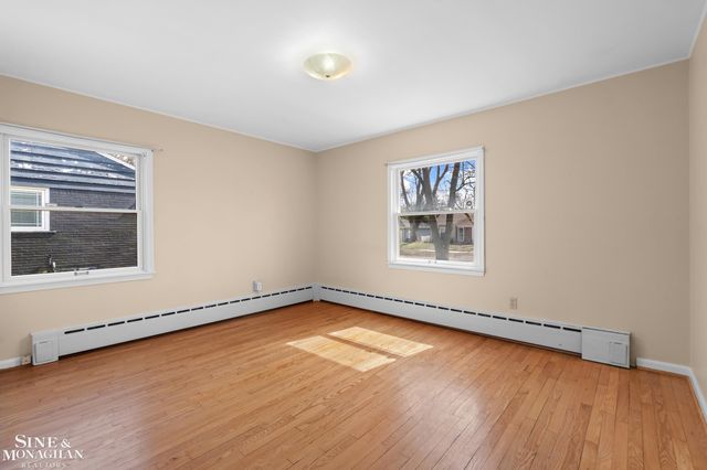 16240 Amherst Avenue, Beverly Hills, MI 48025