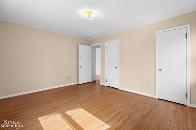 16240 Amherst Avenue, Beverly Hills, MI 48025